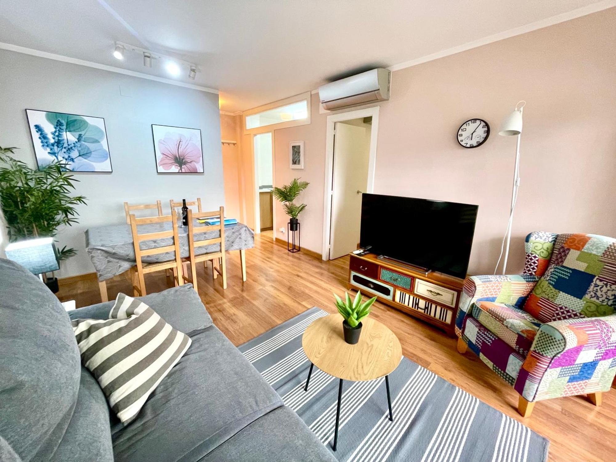 Seahomes Vacations, La Bleue, Beach&pool, Pk, Full Equipped In Fenals Appartement