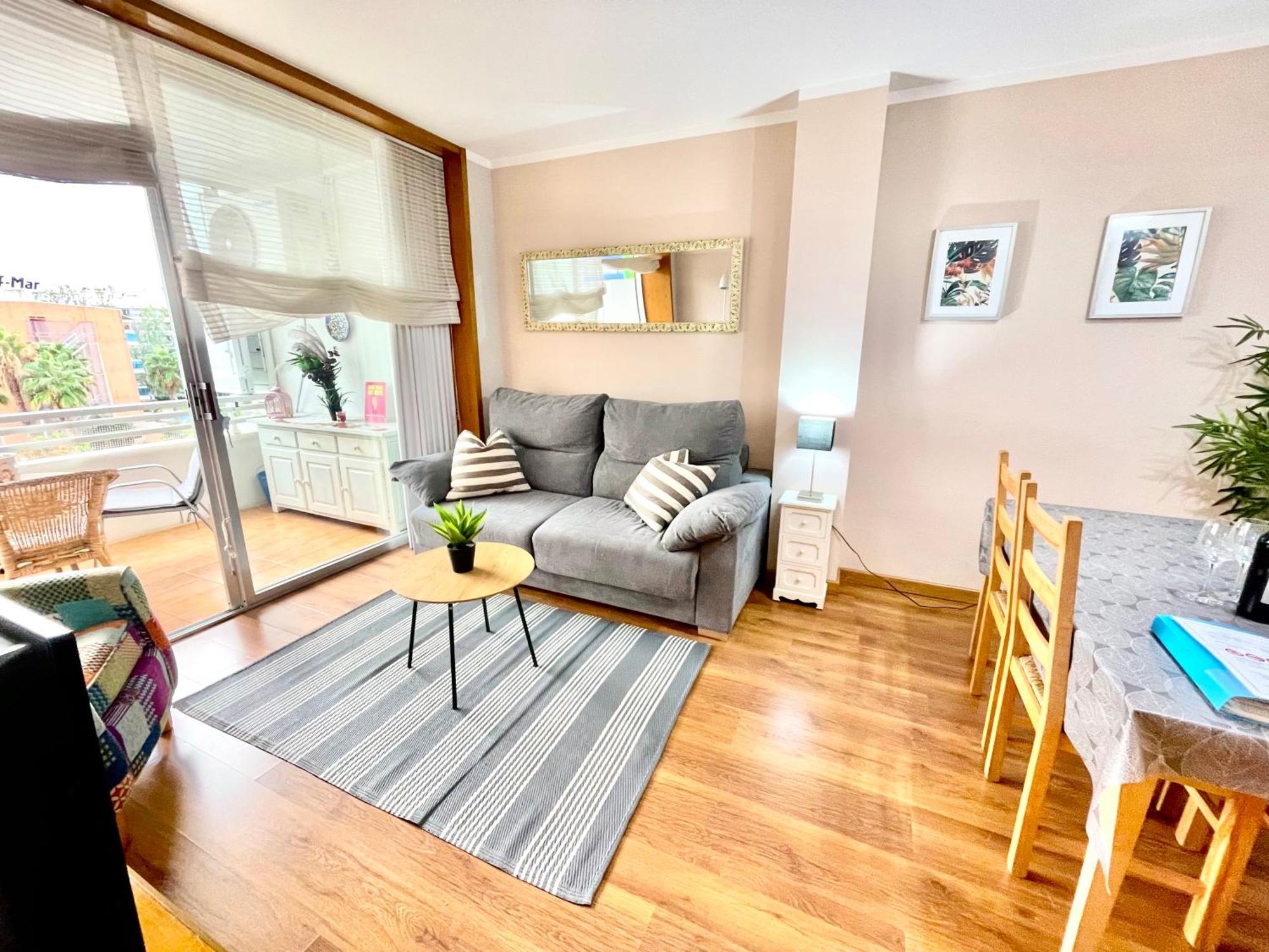 Appartement Seahomes Vacations, La Bleue, Beach&pool, Pk, Full Equipped In Fenals *