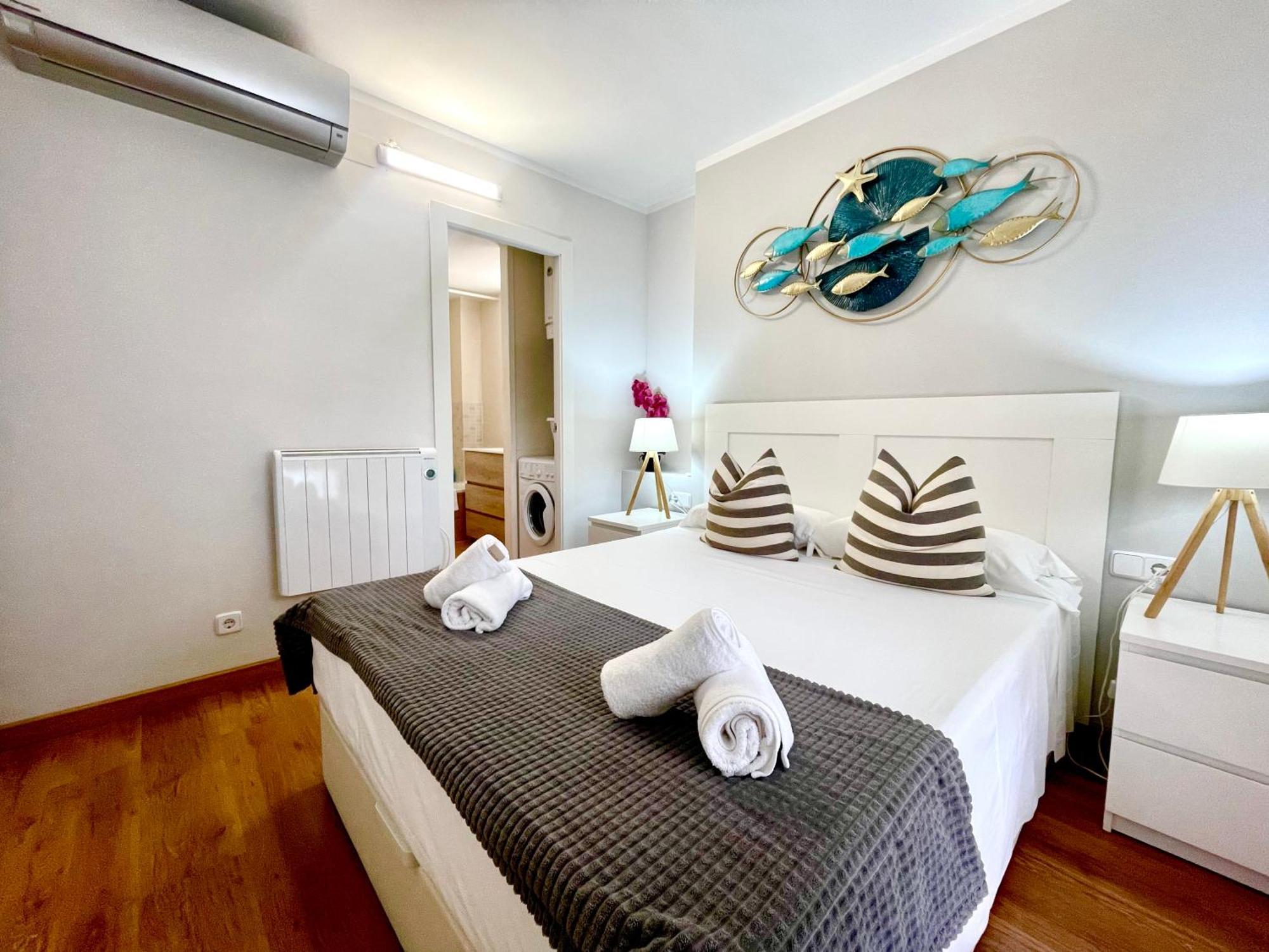 Seahomes Vacations, La Bleue, Beach&pool, Pk, Full Equipped In Fenals