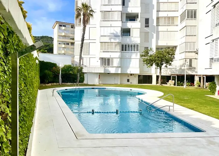 Seahomes Vacations, La Mer Bleue, Beach&Pool, Pk, Full Equipped In Fenals Beach